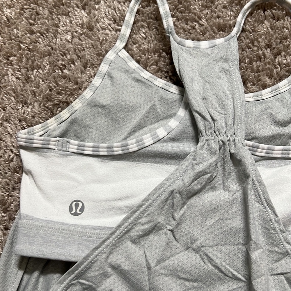 Lululemon top - Picture 4 of 5